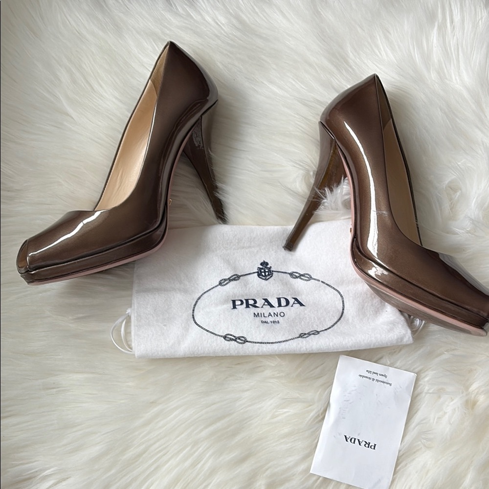 Prada Brown Stiletto Heels with Glossy Finish EU 36/US 5.5 - Picture 6 of 7